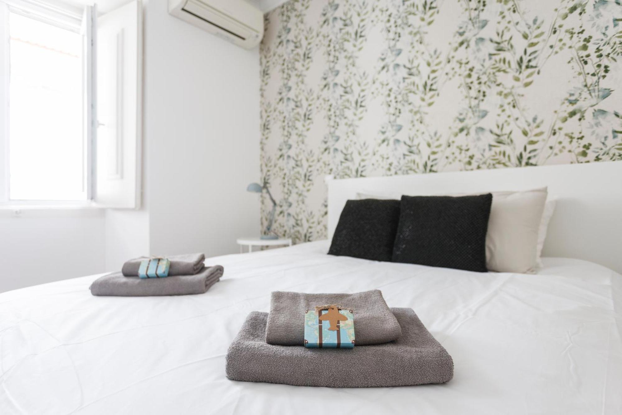 Baixa Chiado Luxury Bedrooms Gæstehus Lisboa